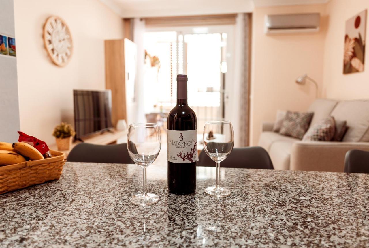 Apto Ache, Acogedor Apartamento De 66 M Con Terraza, Aire Acondicionado Y Parking Privado Gratuito لوس أبريغوس المظهر الخارجي الصورة