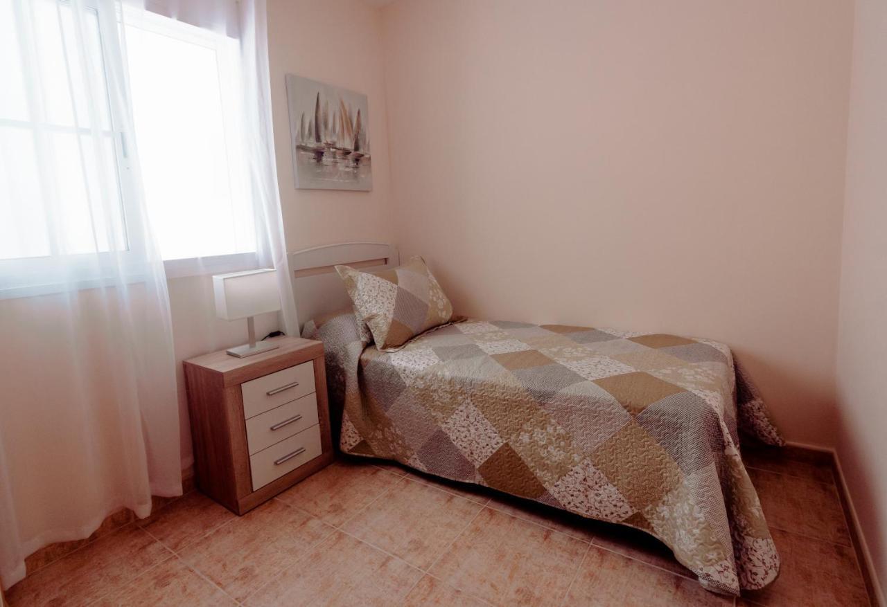 Apto Ache, Acogedor Apartamento De 66 M Con Terraza, Aire Acondicionado Y Parking Privado Gratuito لوس أبريغوس المظهر الخارجي الصورة